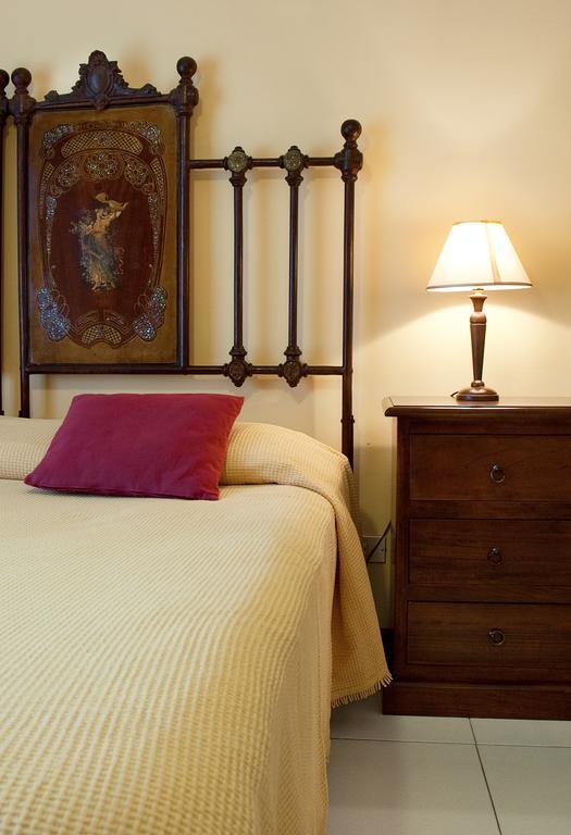 Bed and Breakfast Porto Ulisse Catania Exterior foto