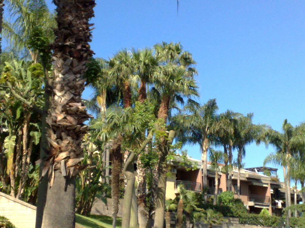 Bed and Breakfast Porto Ulisse Catania Exterior foto