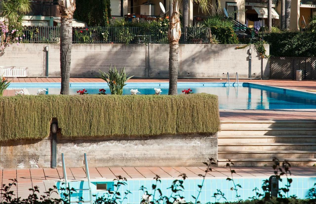 Bed and Breakfast Porto Ulisse Catania Exterior foto