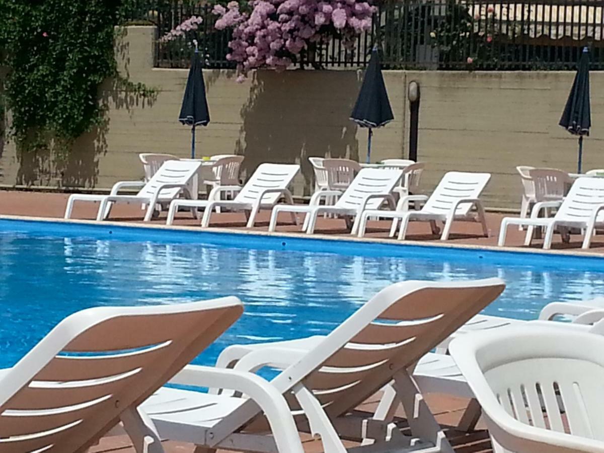 Bed and Breakfast Porto Ulisse Catania Exterior foto
